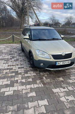 Універсал Skoda Fabia 2010 в Хмельницькому