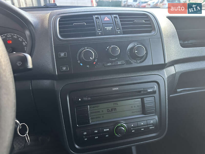 Універсал Skoda Fabia 2008 в Луцьку