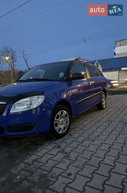 Универсал Skoda Fabia 2009 в Тернополе