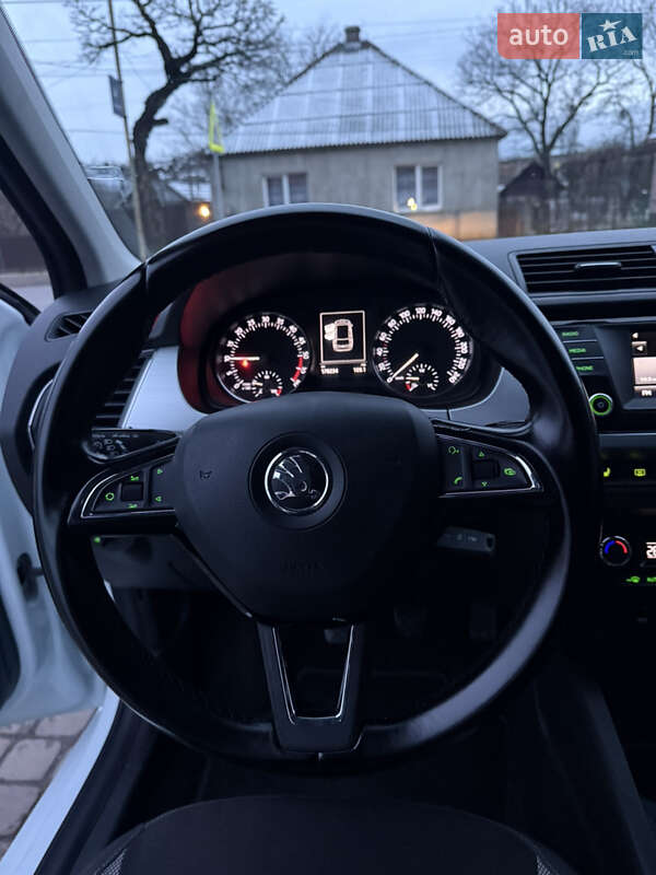 Універсал Skoda Fabia 2015 в Сваляві