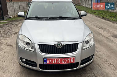 Универсал Skoda Fabia 2009 в Полтаве