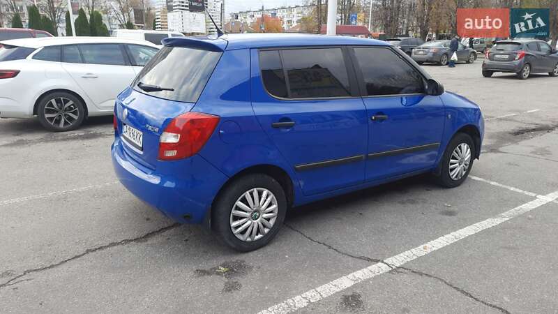 Хетчбек Skoda Fabia 2008 в Черкасах