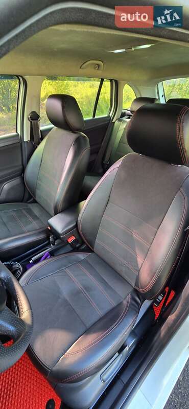 Універсал Skoda Fabia 2012 в Понінці фото 20 Універсал Skoda Fabia 2012 в Понінці