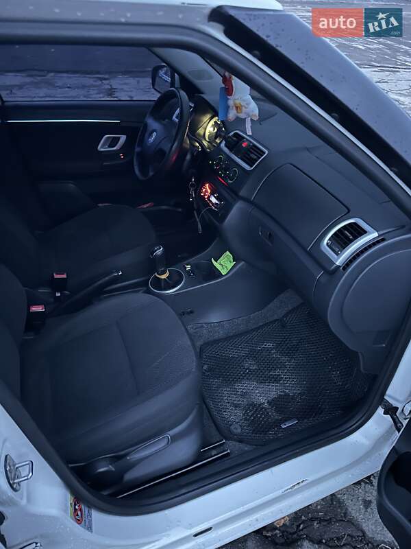 Хетчбек Skoda Fabia 2009 в Рівному