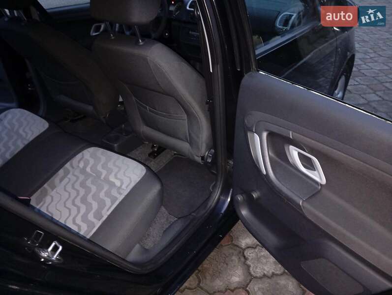 Універсал Skoda Fabia 2008 в Рівному фото 17 Універсал Skoda Fabia 2008 в Рівному