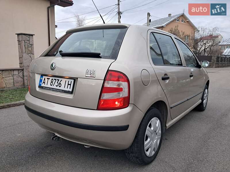 Хэтчбек Skoda Fabia 2005 в Ивано-Франковске