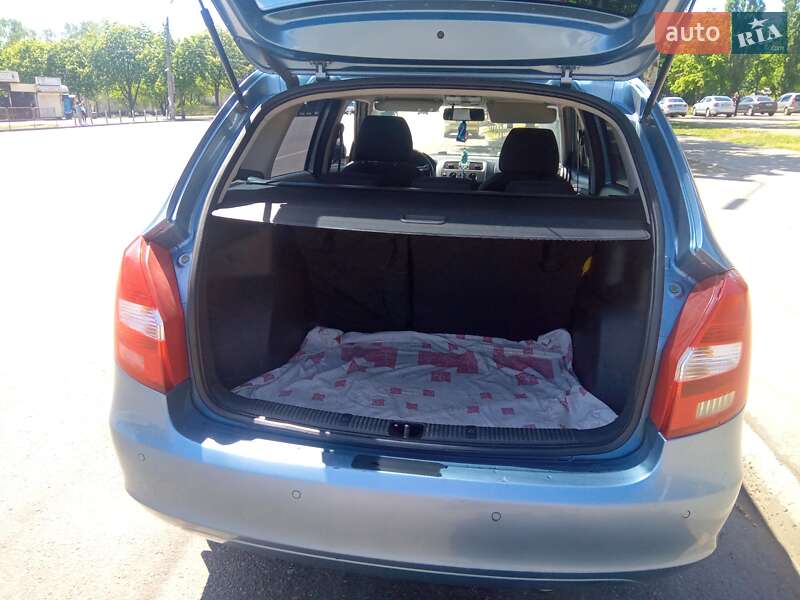 Универсал Skoda Fabia 2010 в Кривом Роге фото 3 Универсал Skoda Fabia 2010 в Кривом Роге