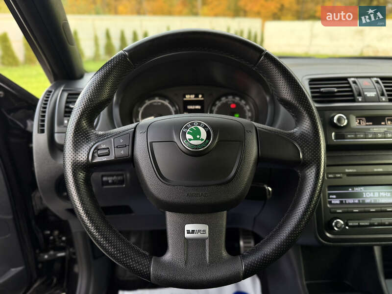 Хетчбек Skoda Fabia 2011 в Луцьку