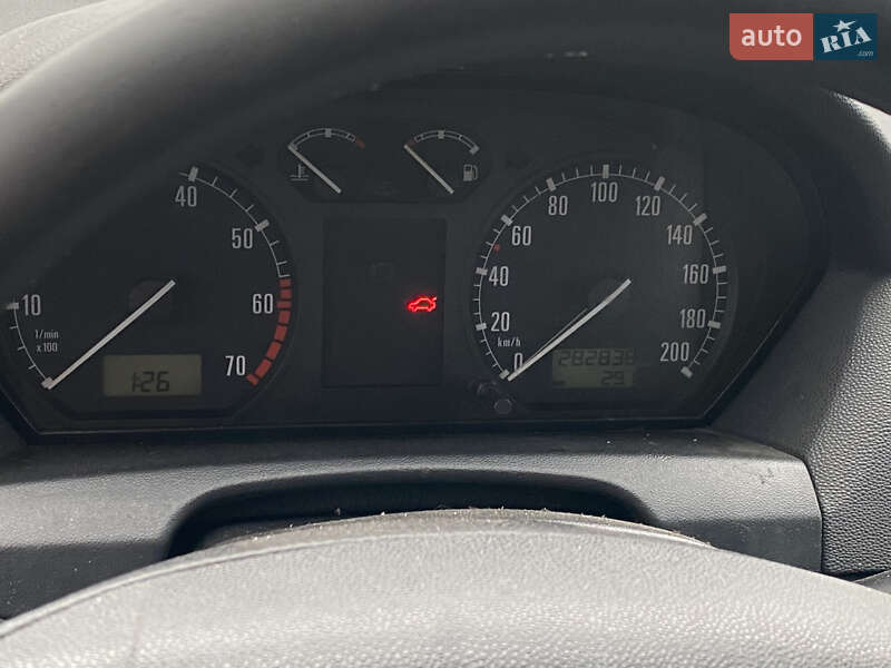 Седан Skoda Fabia 2002 в Киеве фото 13 Седан Skoda Fabia 2002 в Киеве