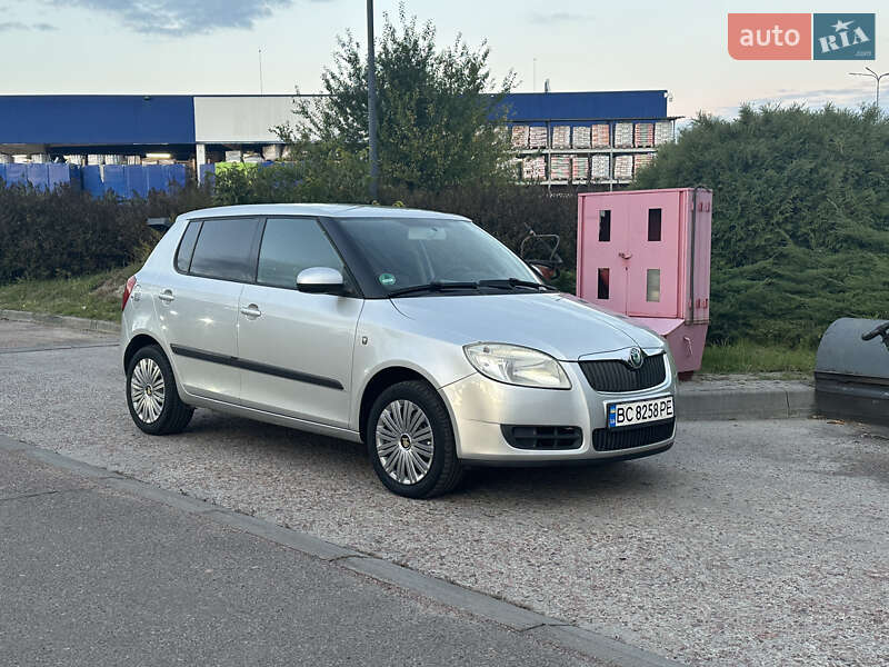 Хетчбек Skoda Fabia 2007 в Дрогобичі фото 2 Хетчбек Skoda Fabia 2007 в Дрогобичі