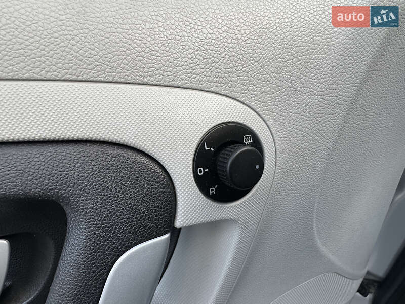 Хетчбек Skoda Fabia 2007 в Дрогобичі фото 30 Хетчбек Skoda Fabia 2007 в Дрогобичі