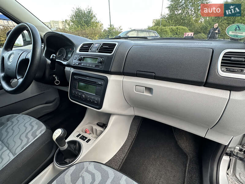 Хетчбек Skoda Fabia 2007 в Дрогобичі фото 47 Хетчбек Skoda Fabia 2007 в Дрогобичі