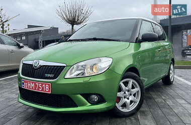 Хетчбек Skoda Fabia 2011 в Луцьку