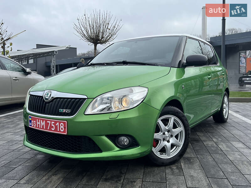 Хетчбек Skoda Fabia 2011 в Луцьку