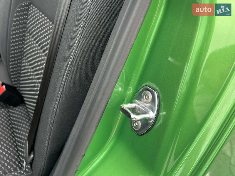 Хетчбек Skoda Fabia 2011 в Луцьку