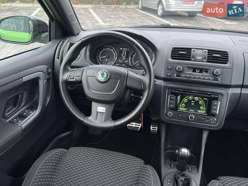 Хетчбек Skoda Fabia 2011 в Луцьку