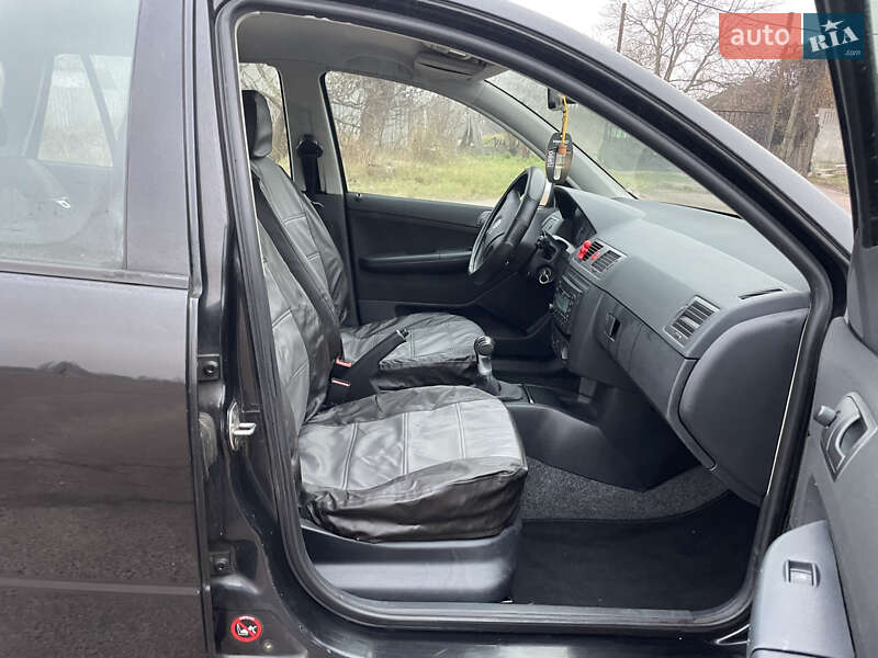 Універсал Skoda Fabia 2005 в Прилуках фото 40 Універсал Skoda Fabia 2005 в Прилуках