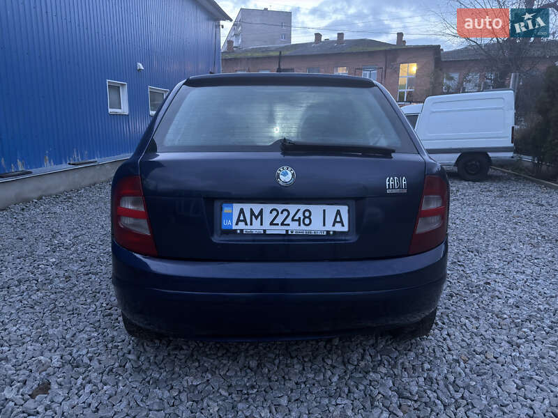 Хетчбек Skoda Fabia 2003 в Бердичеві