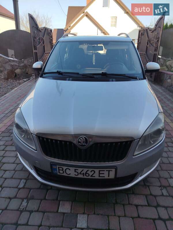 Універсал Skoda Fabia 2011 в Львові