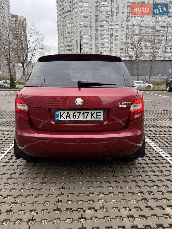 Хетчбек Skoda Fabia 2008 в Києві