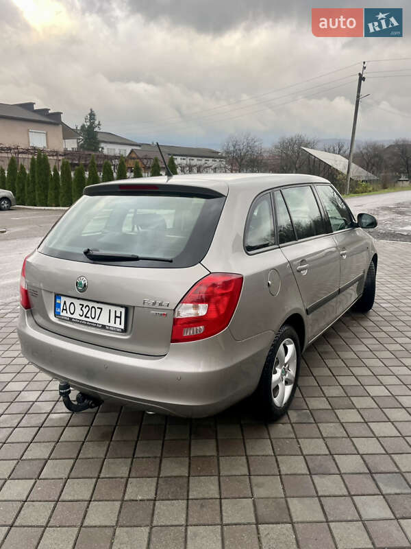 Універсал Skoda Fabia 2012 в Мукачевому