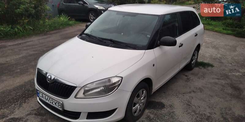Універсал Skoda Fabia 2014 в Мошнах