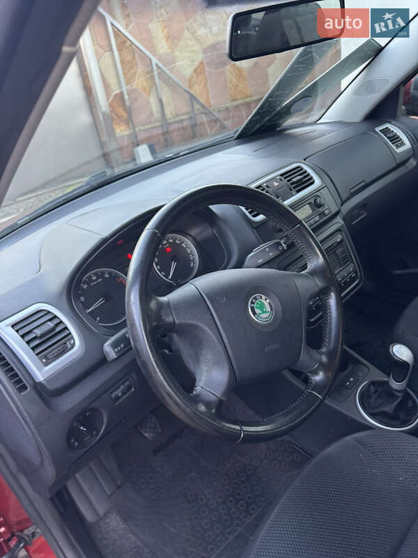 Хэтчбек Skoda Fabia 2008 в Ивано-Франковске
