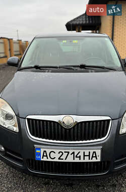 Хэтчбек Skoda Fabia 2009 в Луцке