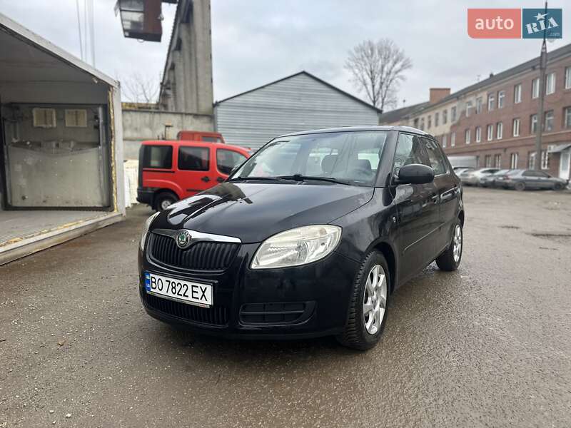 Хетчбек Skoda Fabia 2008 в Тернополі