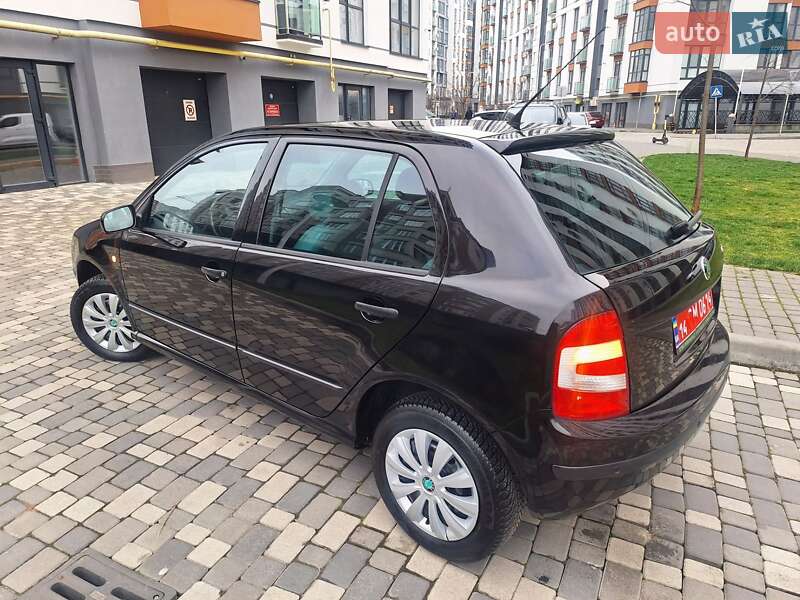 Хетчбек Skoda Fabia 2007 в Івано-Франківську
