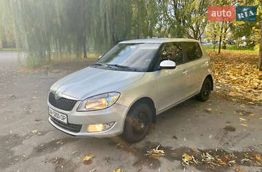 Хэтчбек Skoda Fabia 2011 в Киеве