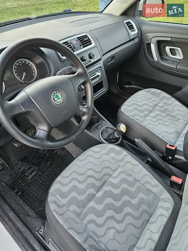 Skoda Fabia 2008 VIN TMBGC25J693117936 фото оголошення 11 з 49