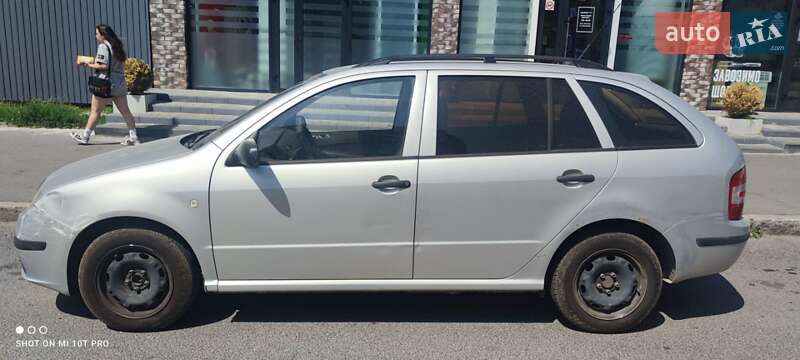 Універсал Skoda Fabia 2005 в Вінниці