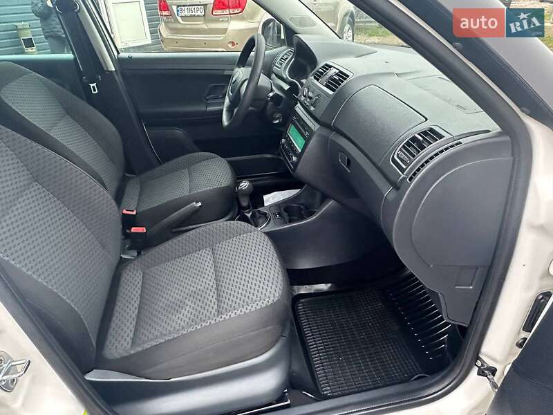 Універсал Skoda Fabia 2012 в Одесі