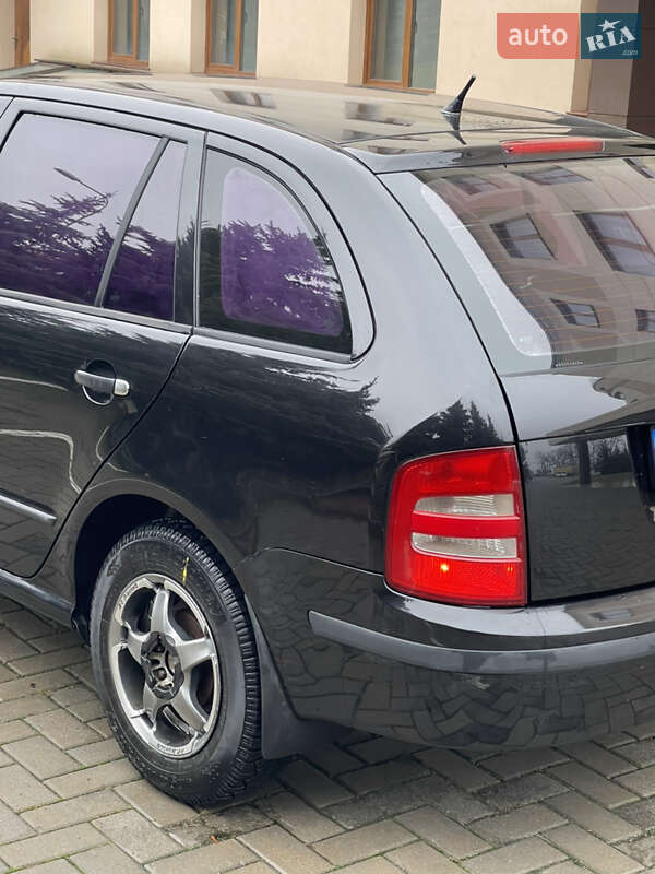 Універсал Skoda Fabia 2001 в Харкові
