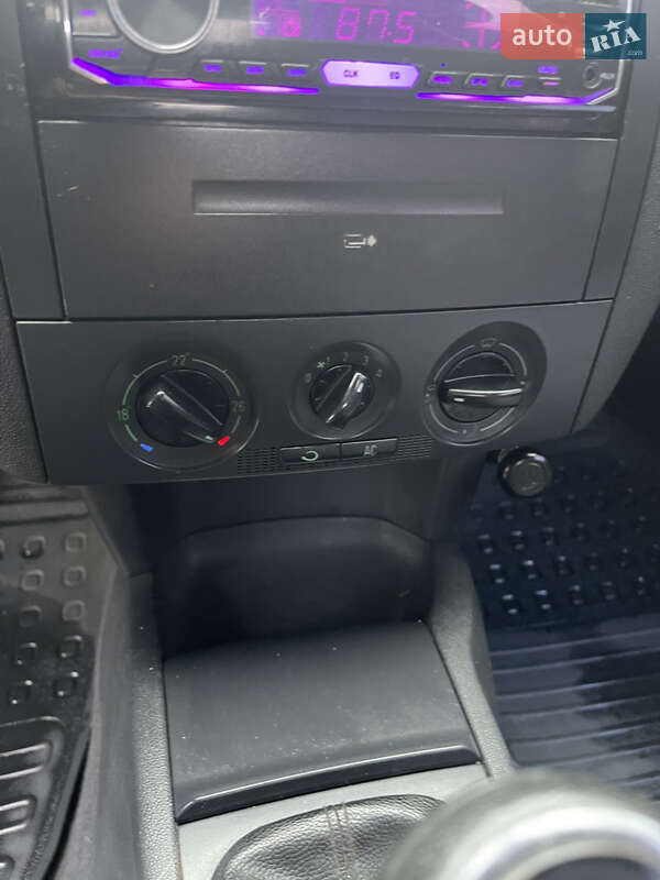 Універсал Skoda Fabia 2001 в Харкові