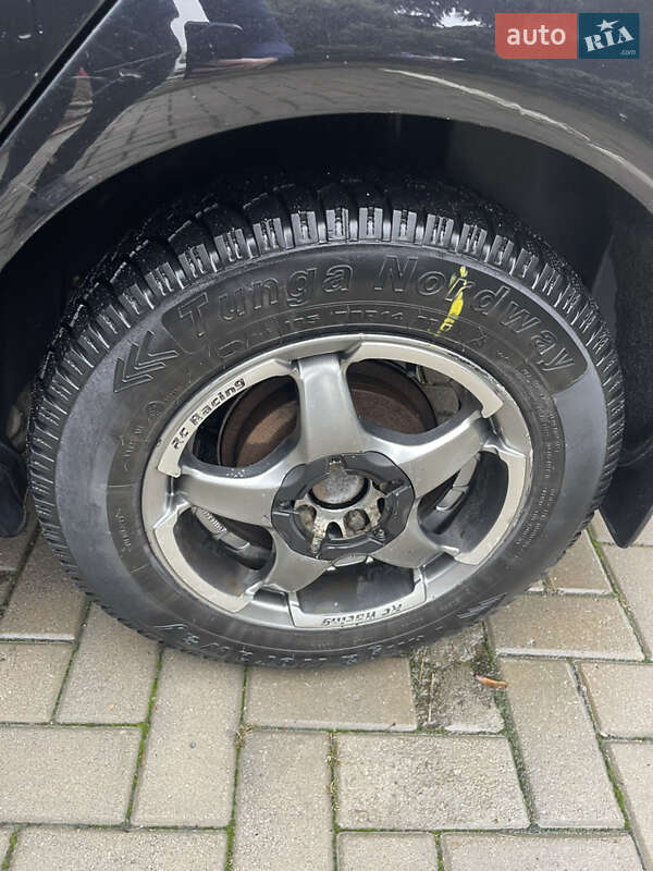 Універсал Skoda Fabia 2001 в Харкові