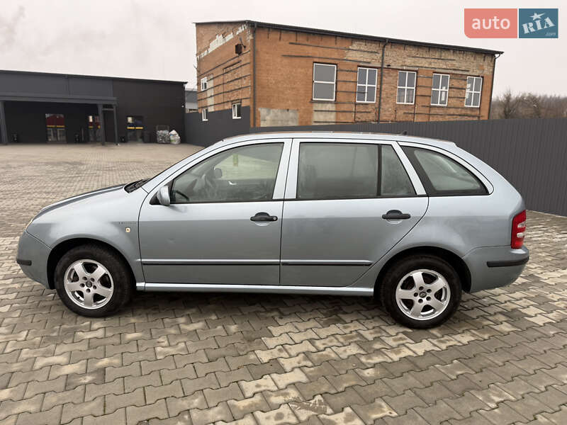 Універсал Skoda Fabia 2004 в Нововолинську