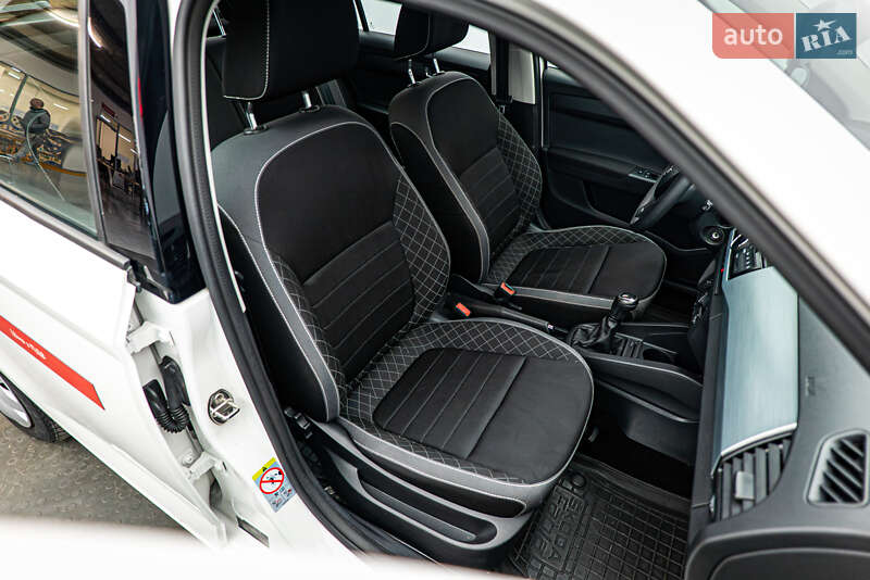 Хетчбек Skoda Fabia 2018 в Києві