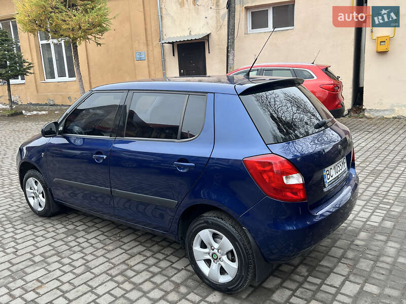 Хэтчбек Skoda Fabia 2007 в Львове