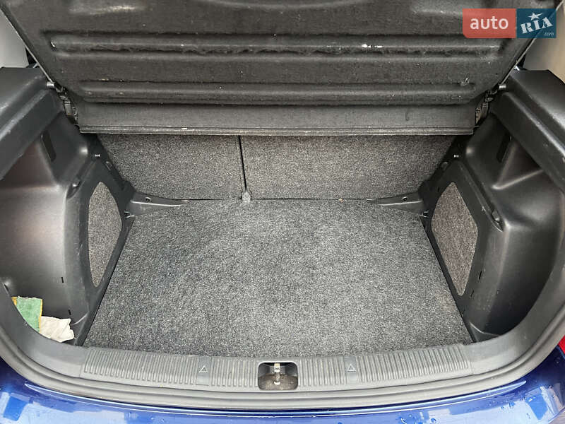 Хэтчбек Skoda Fabia 2007 в Львове