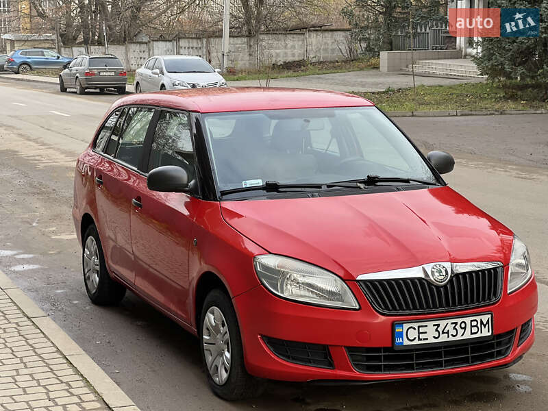 Універсал Skoda Fabia 2010 в Чернівцях фото 3 Універсал Skoda Fabia 2010 в Чернівцях