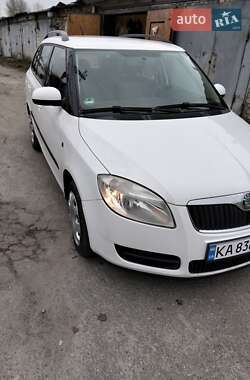 Универсал Skoda Fabia 2008 в Киеве