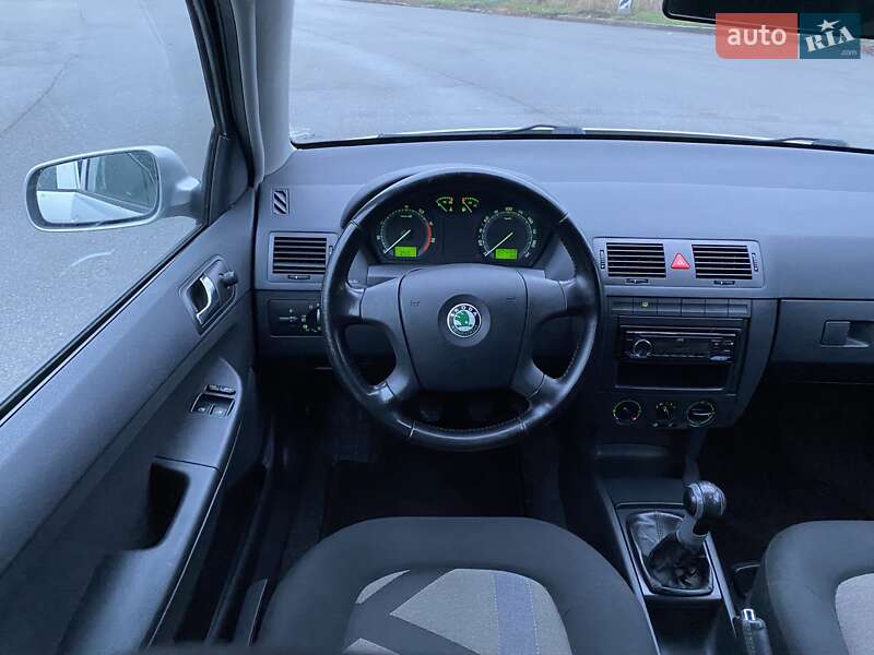 Универсал Skoda Fabia 2006 в Полтаве