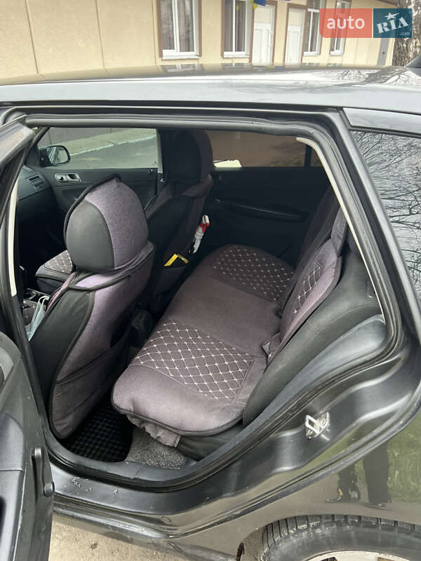 Універсал Skoda Fabia 2004 в Івано-Франківську