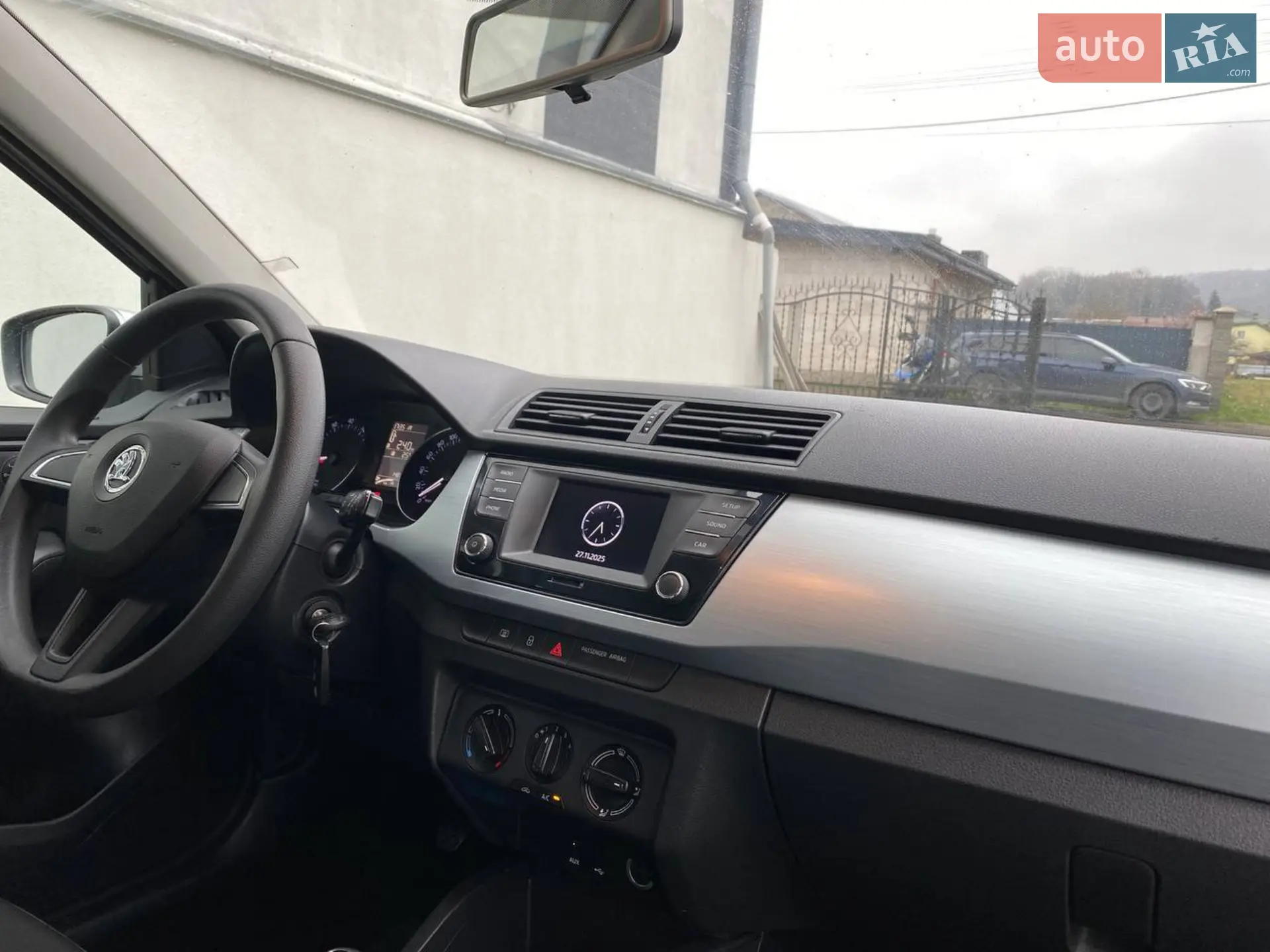 2016 Skoda Fabia - мініатюра 10