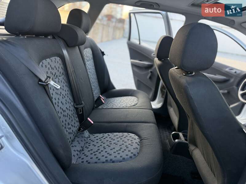 Универсал Skoda Fabia 2006 в Тернополе