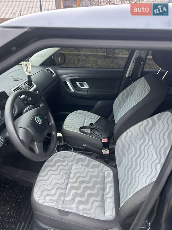 Хэтчбек Skoda Fabia 2009 в Черновцах