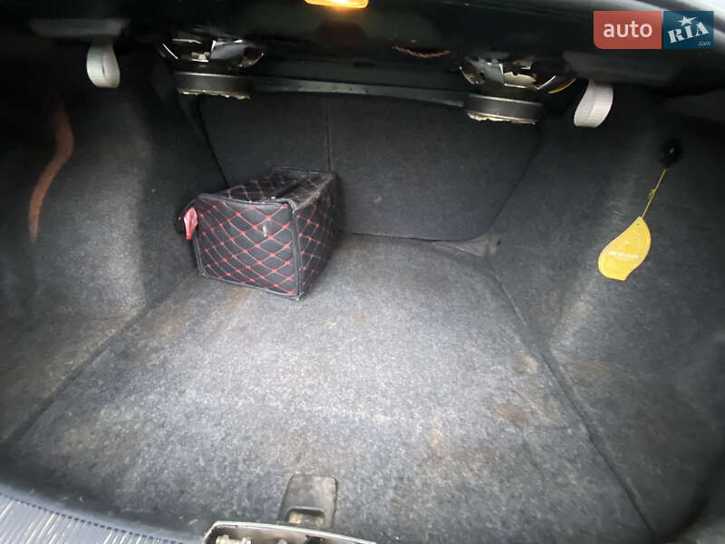 Седан Skoda Fabia 2006 в Дунаївцях фото 38 Седан Skoda Fabia 2006 в Дунаївцях