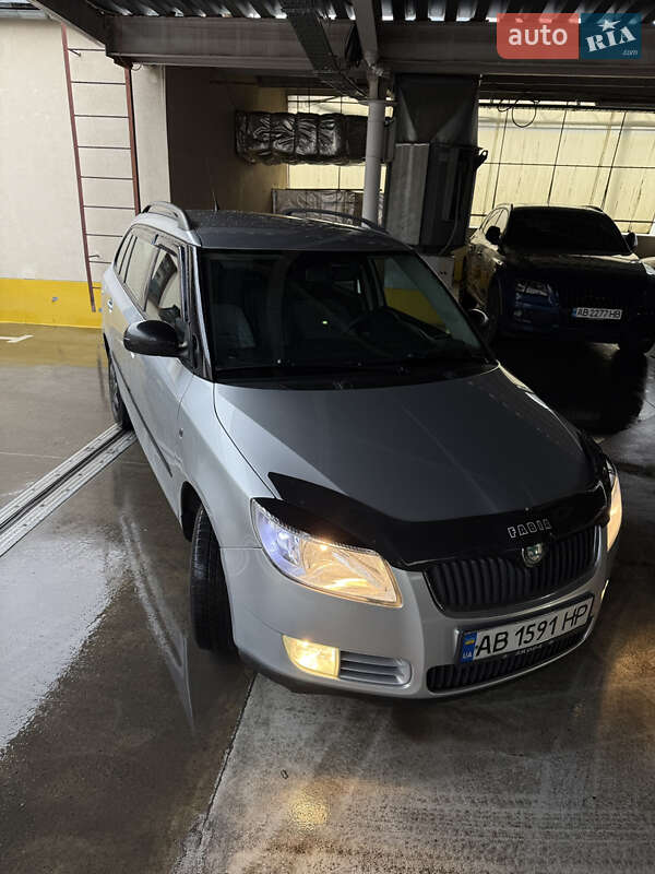 Универсал Skoda Fabia 2009 в Виннице